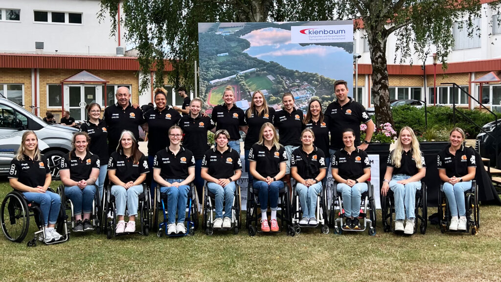Die deutsche Damen-Nationalmannschaft Rollstuhlbasketball im Bundesleistungszentrum in Kienbaum. | Foto: Team Germany