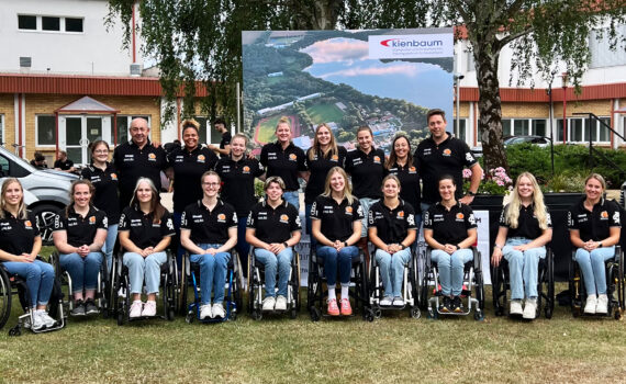 Die deutsche Damen-Nationalmannschaft Rollstuhlbasketball im Bundesleistungszentrum in Kienbaum. | Foto: Team Germany