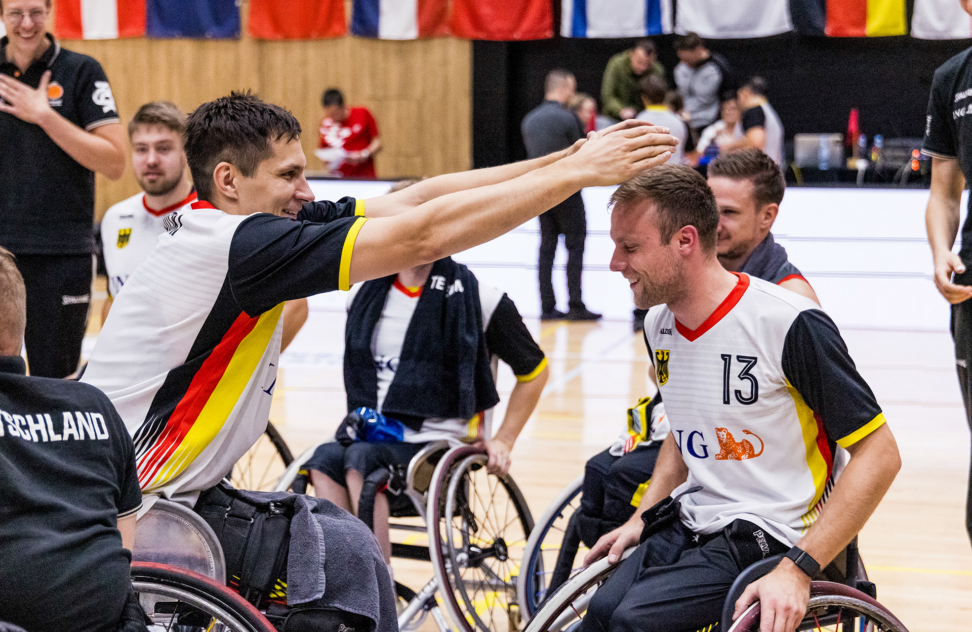 Thomas Böhme und Aliaksandr Halouski vor dem Spiel gegen Österreich. | Foto: Steffie Wunderl