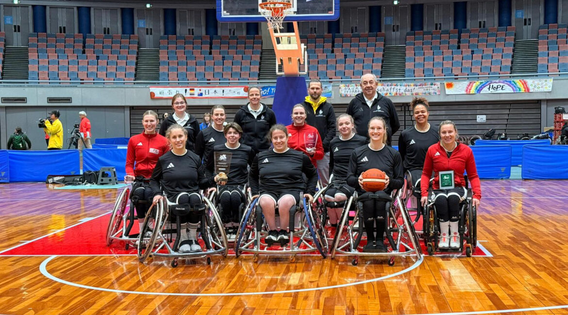 Gruppenbild der deutsche Damen-Auswahl nach dem Gewinn des Osaka Cup. Foto: Privat