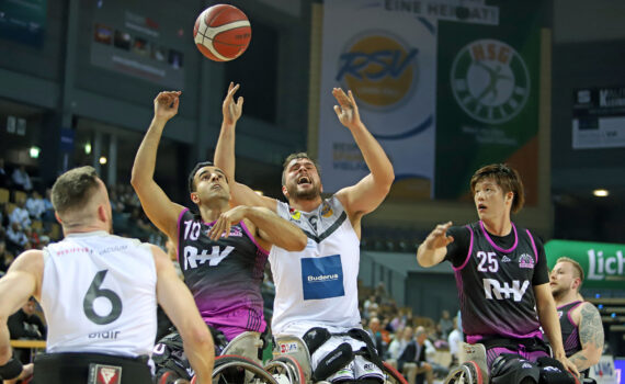 Szene aus dem Bundesligaspiel Lahn-Dill gegen die Rhine River Rhinos. | Foto: Armin Diekmann