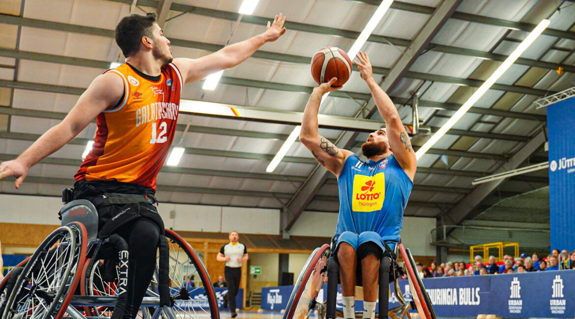 RSB-Akteur Jordi Ruiz (Nr. 11) in der Offensive im Spiel gegen Galatasaray. | Foto: Franzi Möller (Archiv)