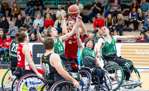 Hart umkämpft: Hauchdünn gewann Bayreuth das Hinspiel gegen München mit 46:45. | Foto: Dirk Ellmer