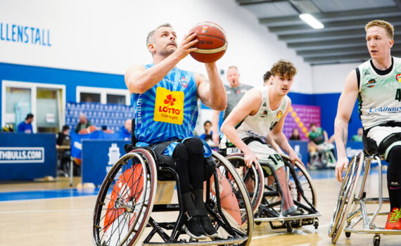 Spielszene aus der Bundesligapartie Thuringia Bulls gegen München Iguanas. | Foto: Franzi Möller