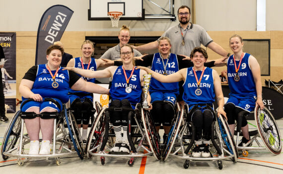 Deutscher Meister der Damen. Team Bayern. | Foto: Steffie Wunderl